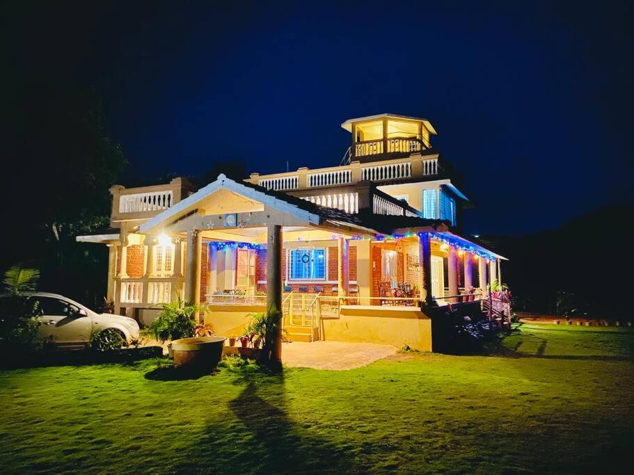 Shangri-La Valley Retreat Karjat Exterior foto