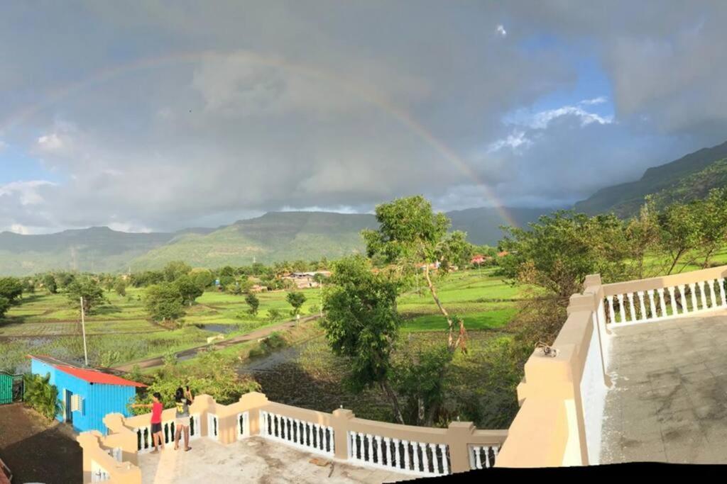 Shangri-La Valley Retreat Karjat Exterior foto